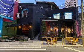 Esquina 8 Suítes Confort&Hostel